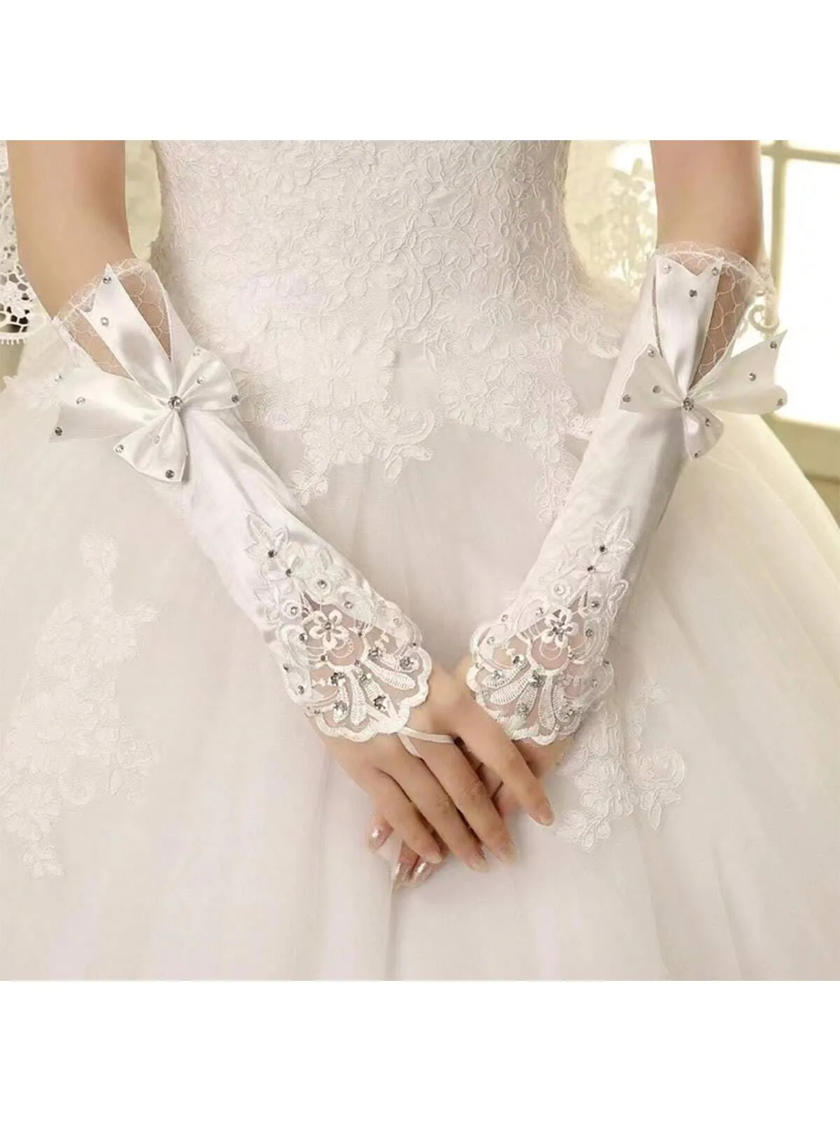 1pair Girl's Long White Lace Gloves With Sequins And Small Rhinestone Detail, Fingerless Gloves For Flower Girl, Bride, Wedding Season, Dance Performance, Costume Accessories