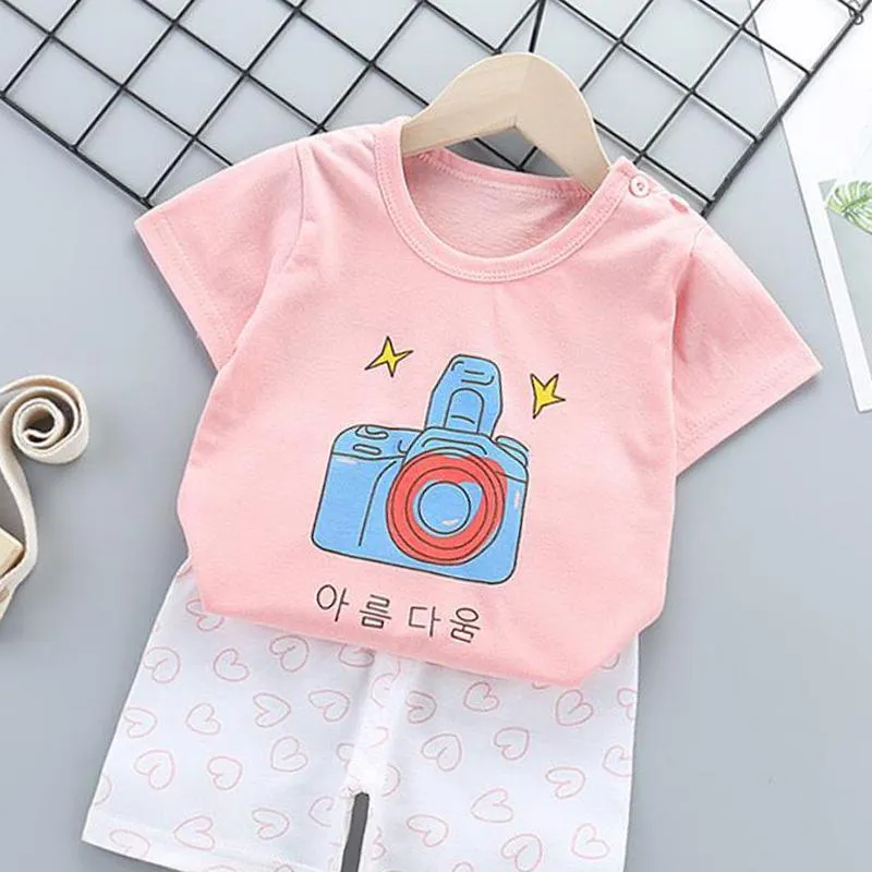 2pcs Cute Prints T-shirt and Pants No Shoes