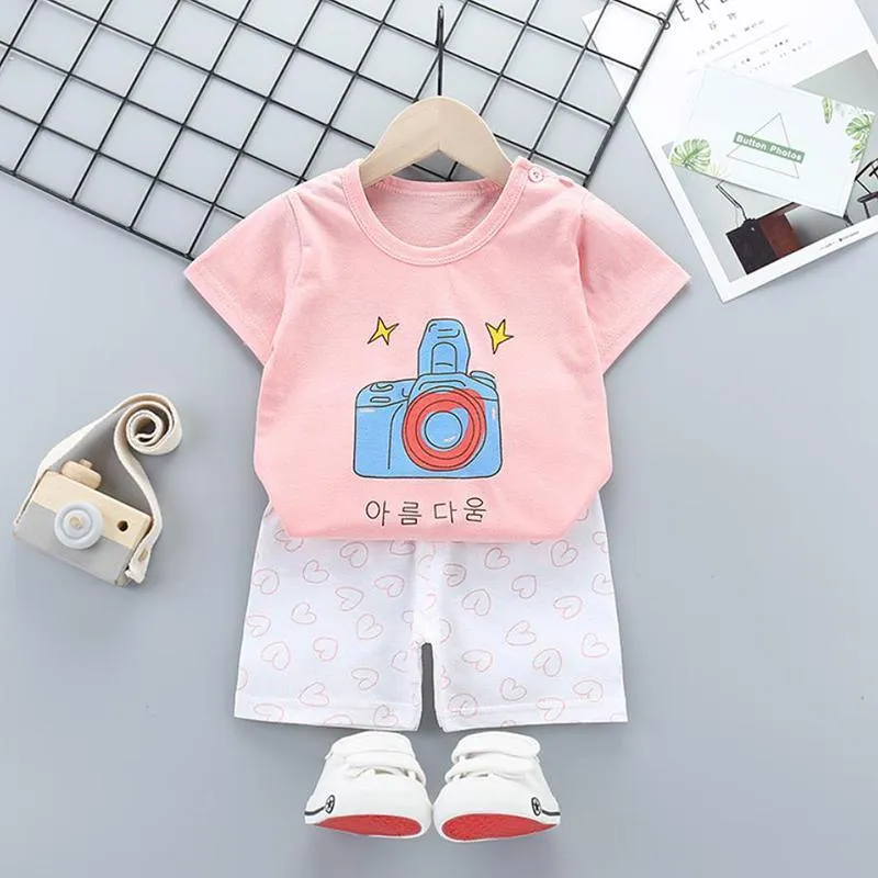 2pcs Cute Prints T-shirt and Pants No Shoes