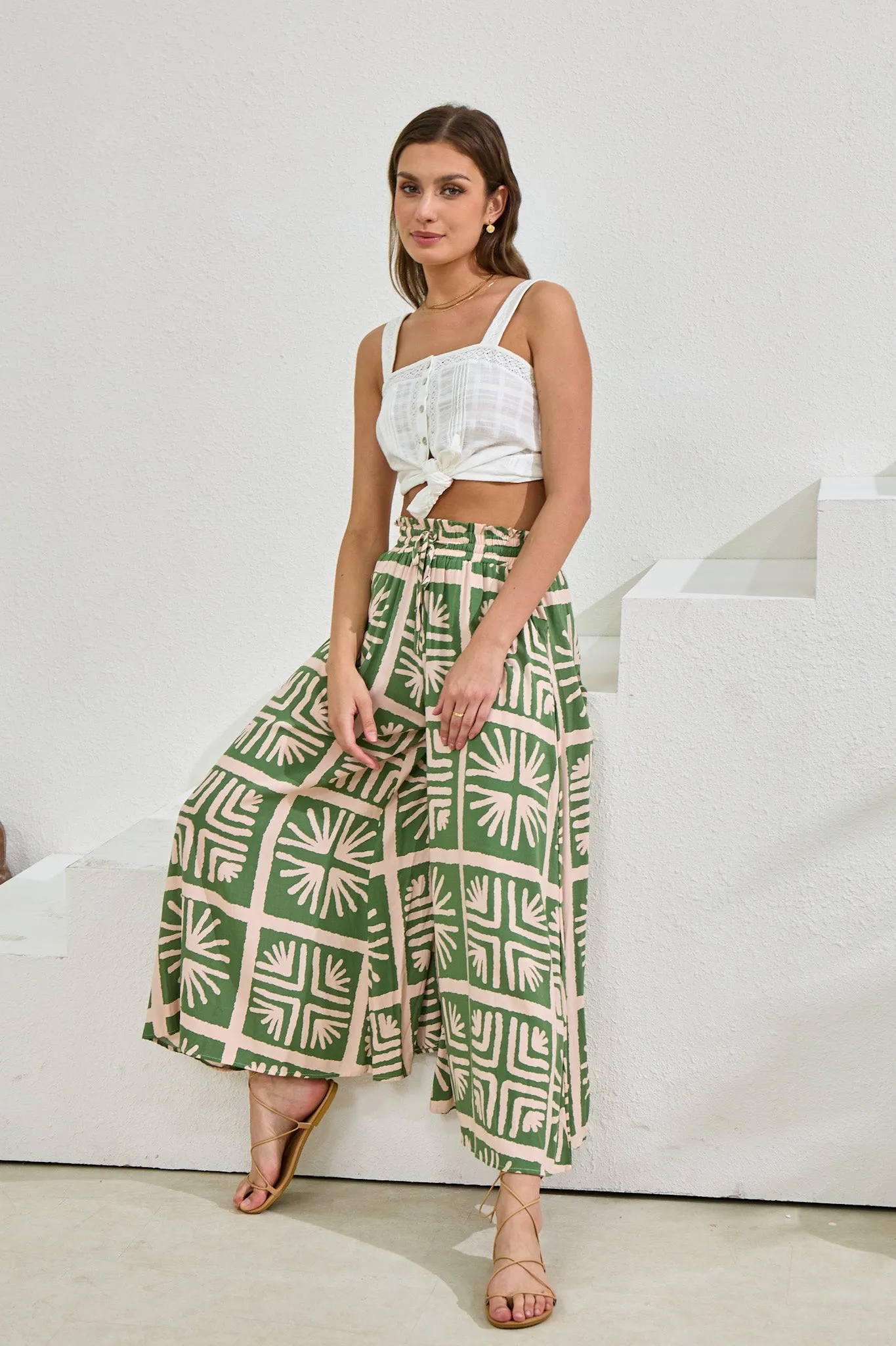 Ardenia Green Abstract Wide Leg Cropped Pants