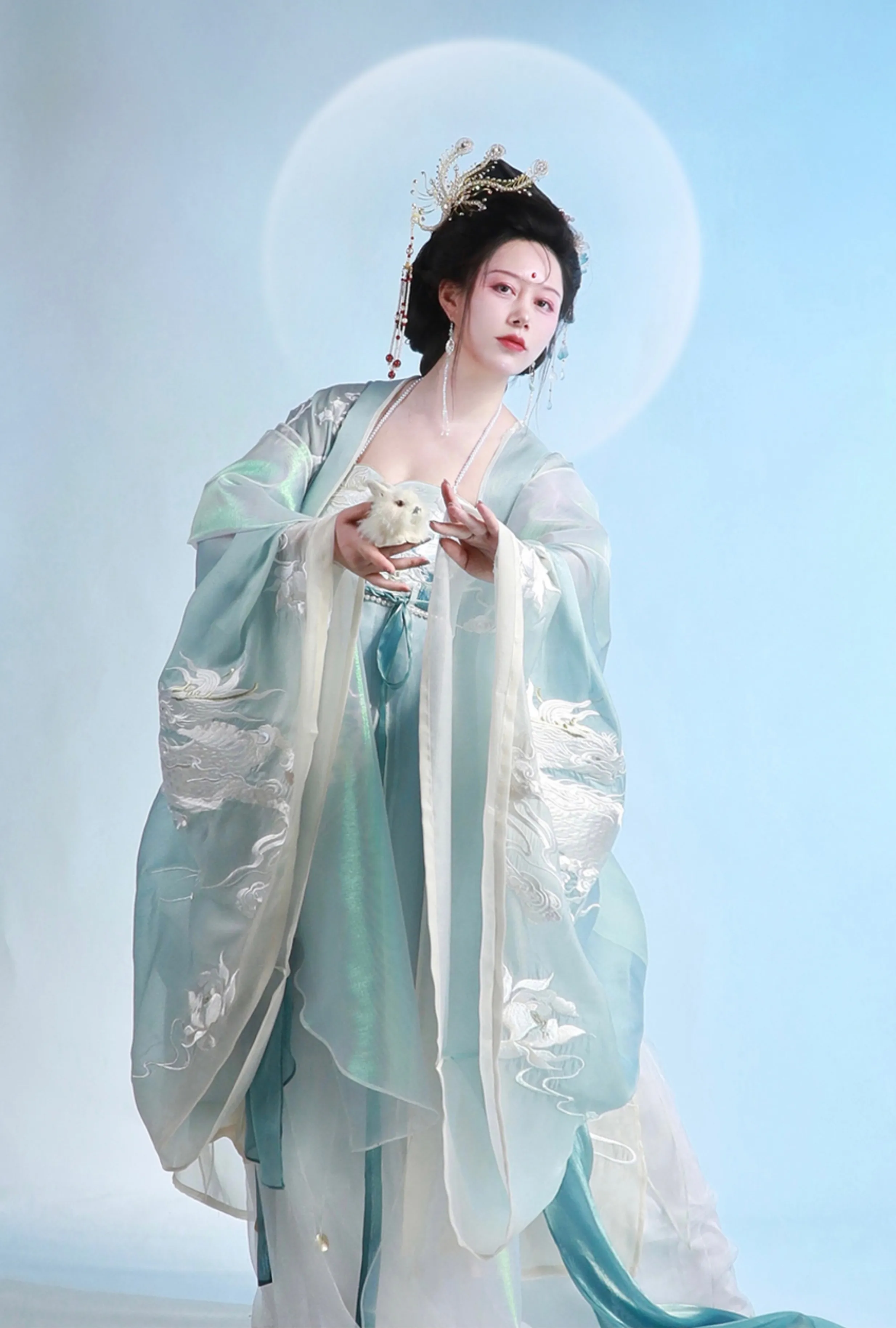 Aurora 水云天 Modernized Tang Dynasty Moon Goddess Heziqun Set