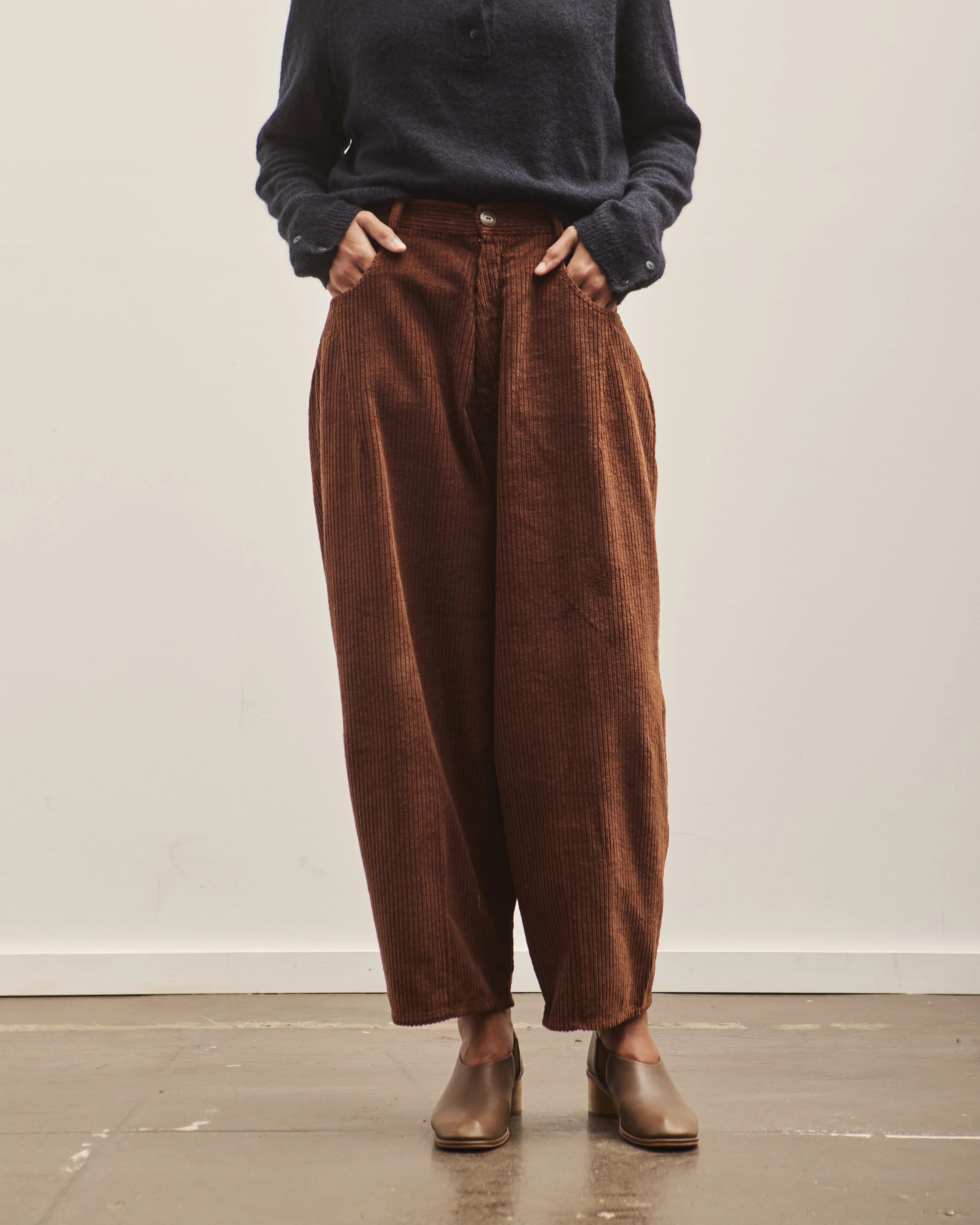 Cordera Corduroy Baggy Pants, Pardo