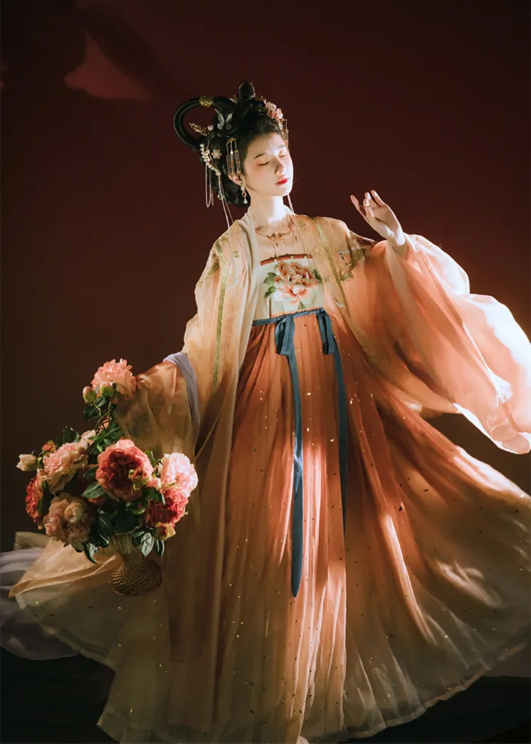 Gui Fei 贵妃 Modernized Tang Dynasty Peony Phoenix Heziqun Set