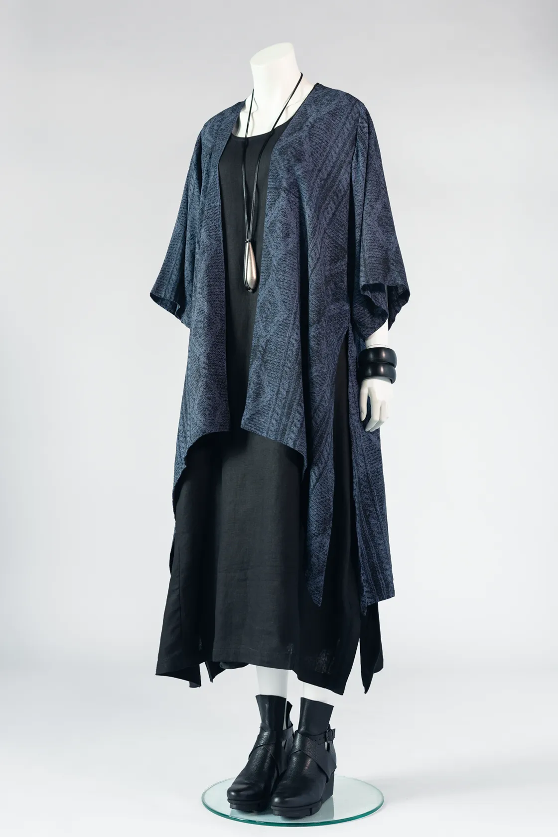 Long Kimono Jacket in Brittany Roma