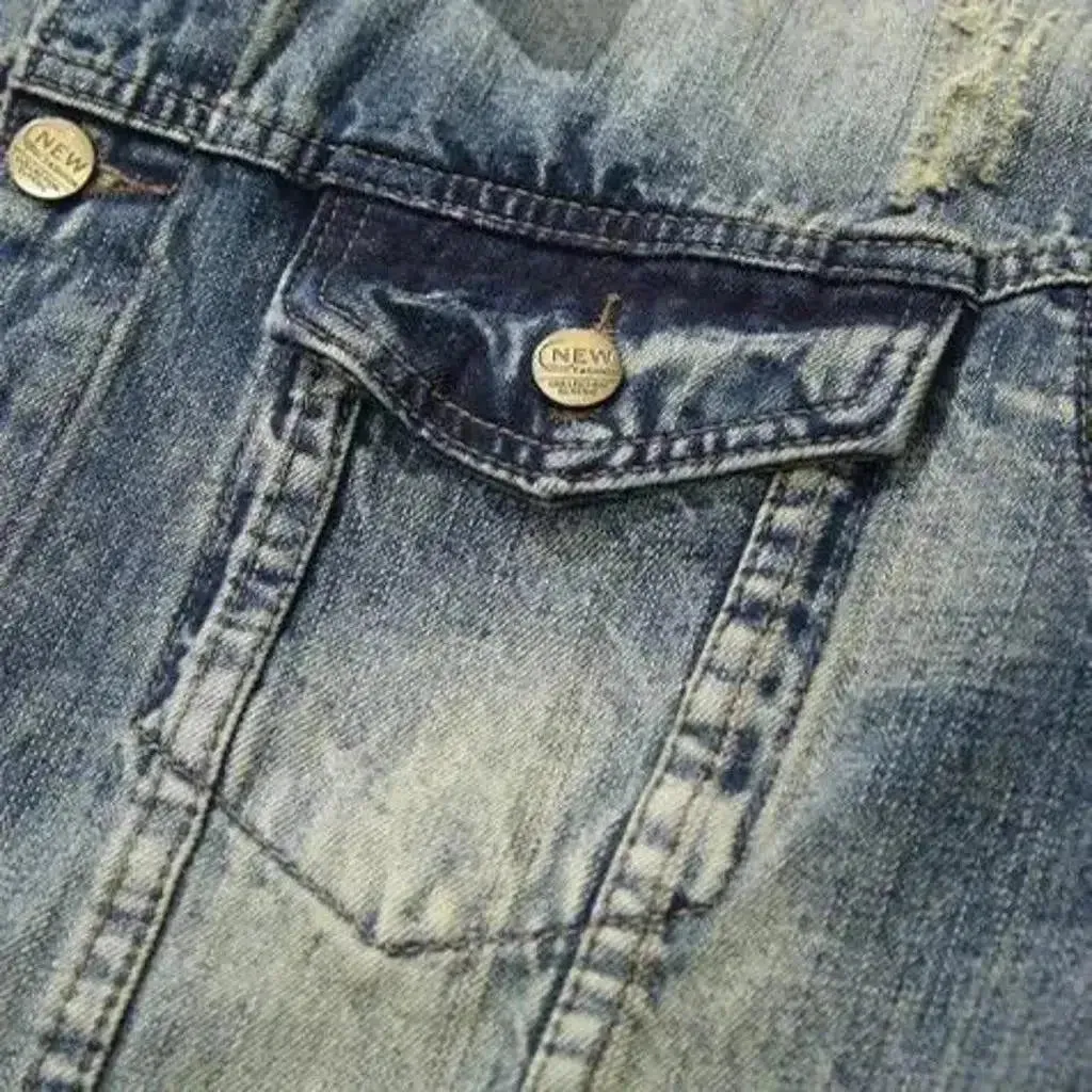 Medium-wash fashion jeans jacket