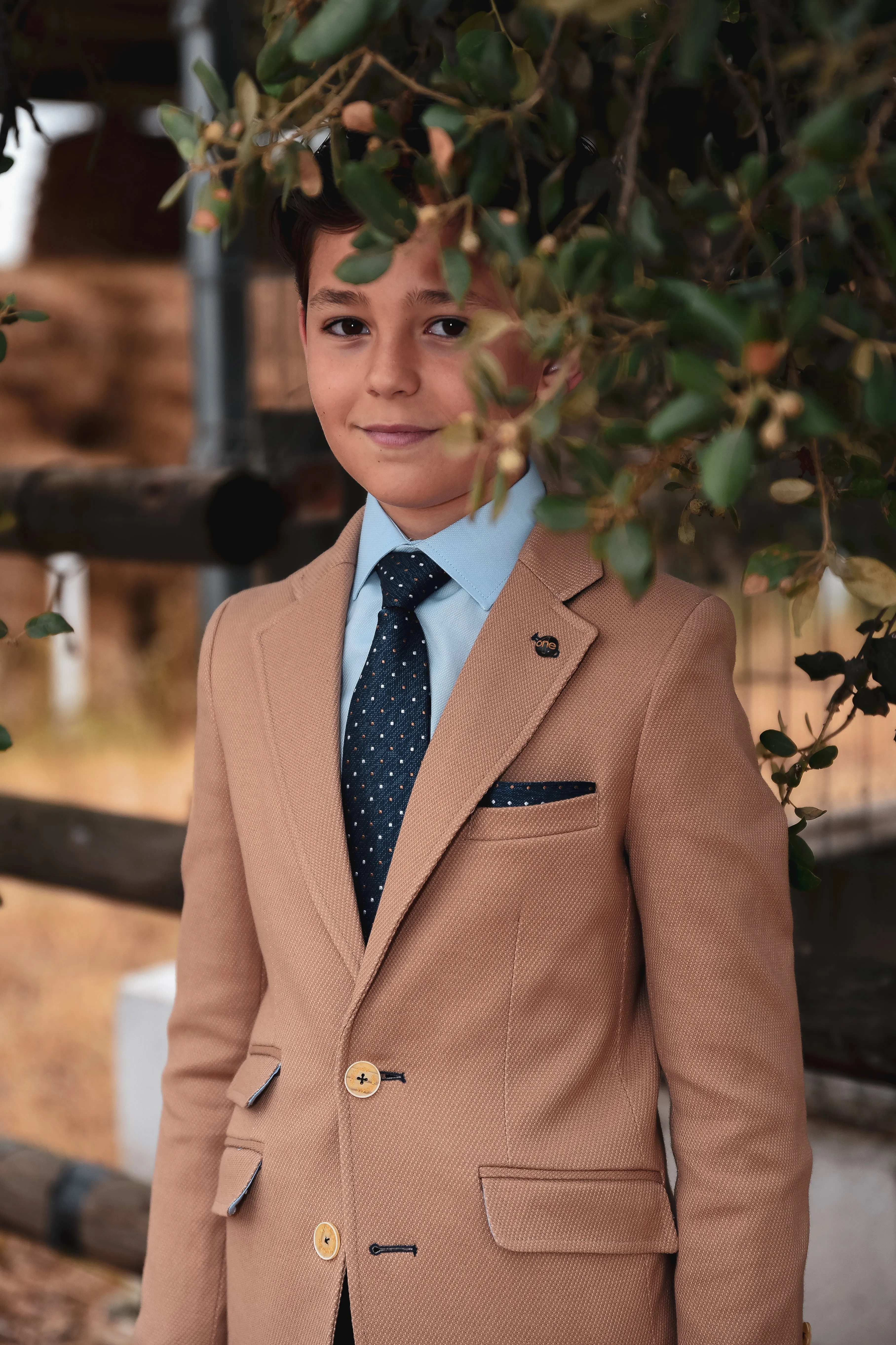 One Varones Boys Camel Blazer