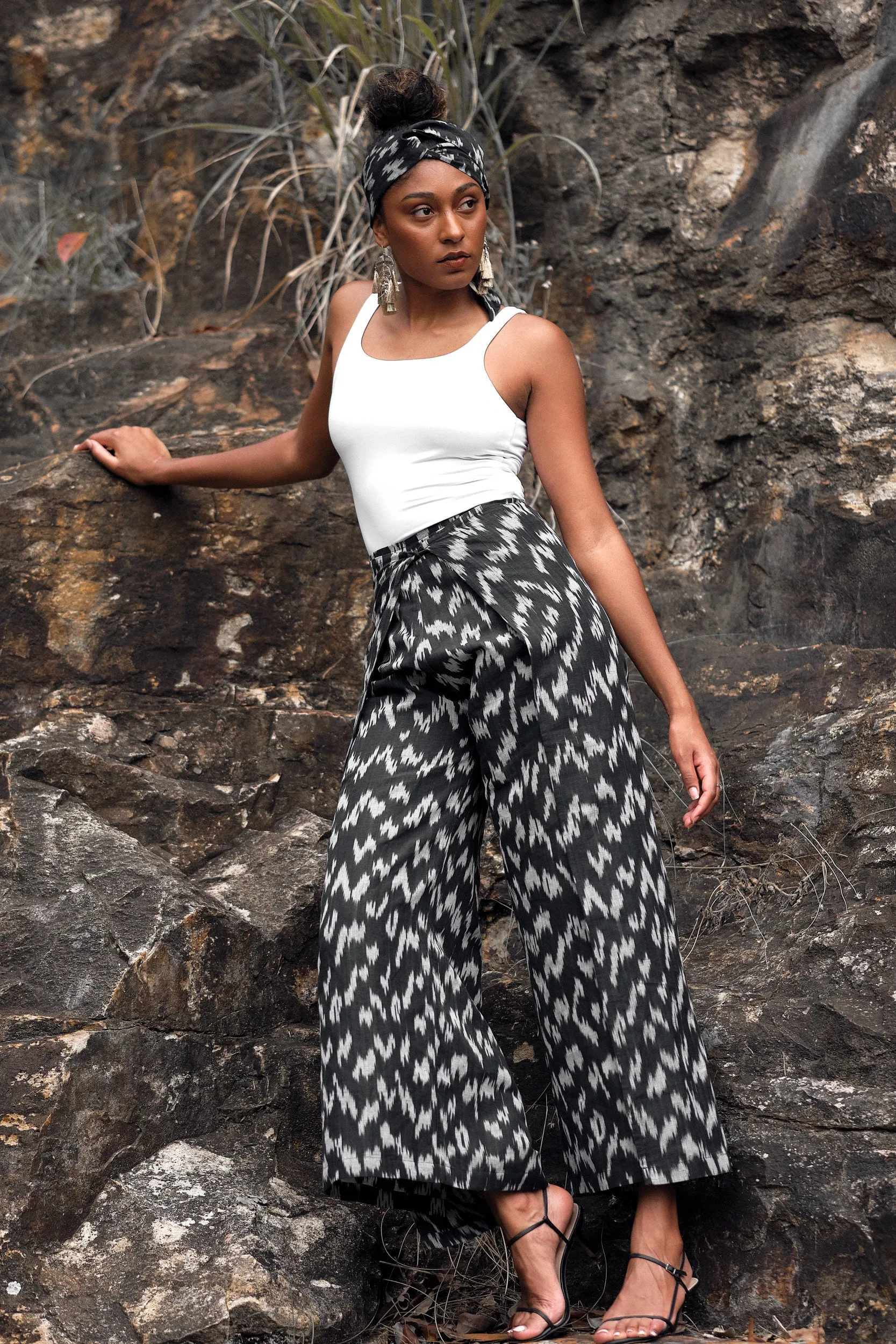 Pants/Jumpsuit - Tara Print (Black)