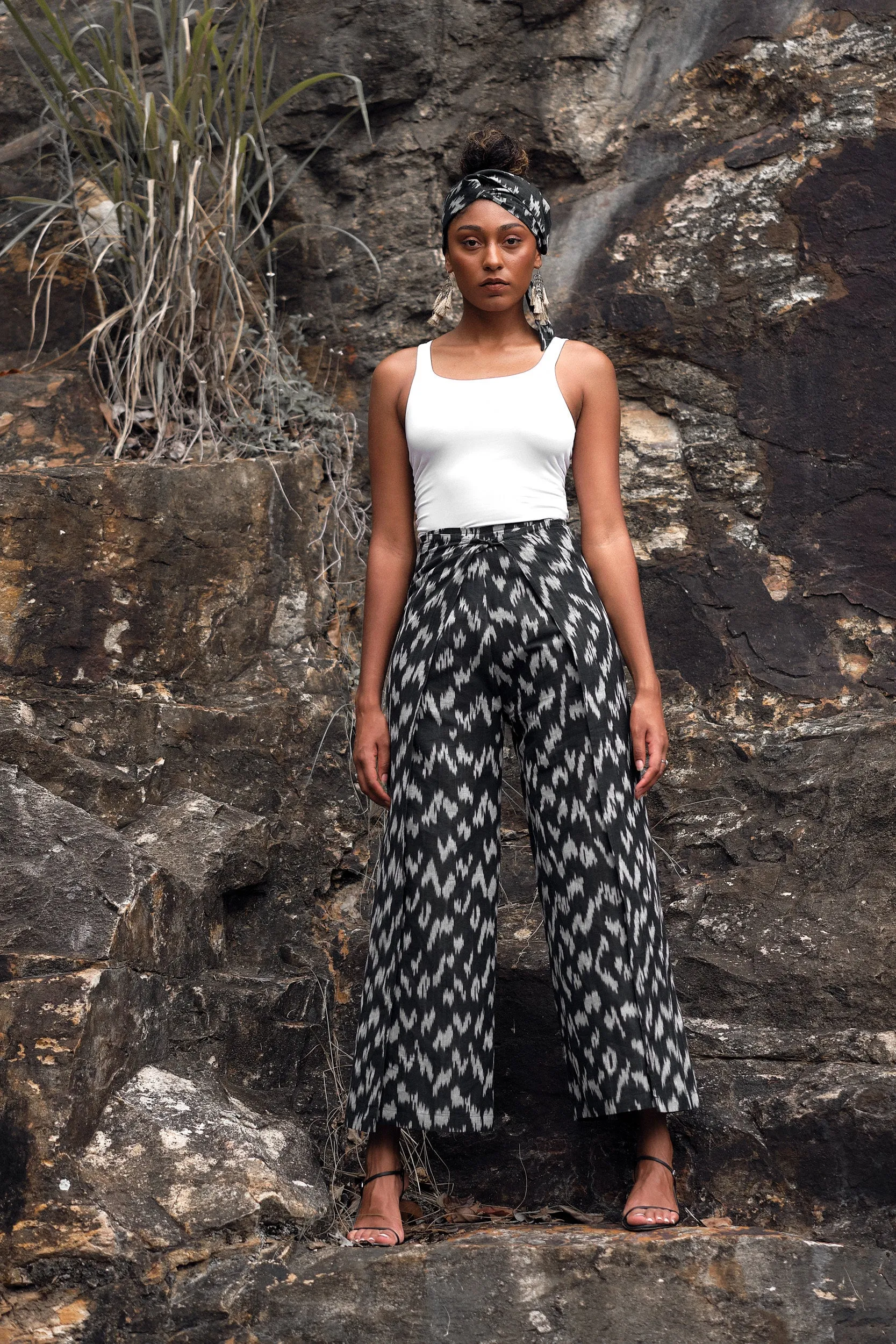 Pants/Jumpsuit - Tara Print (Black)