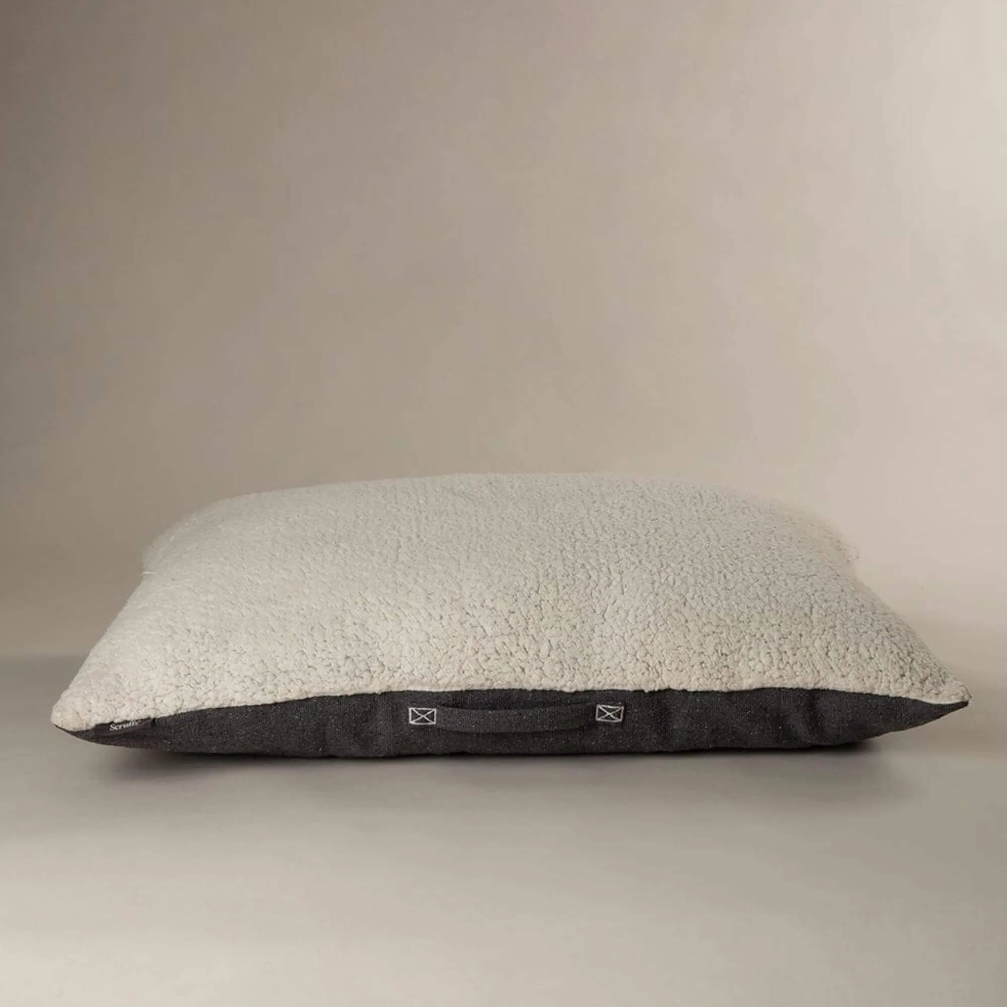 Scruffs Eden Pillow Dog Bed