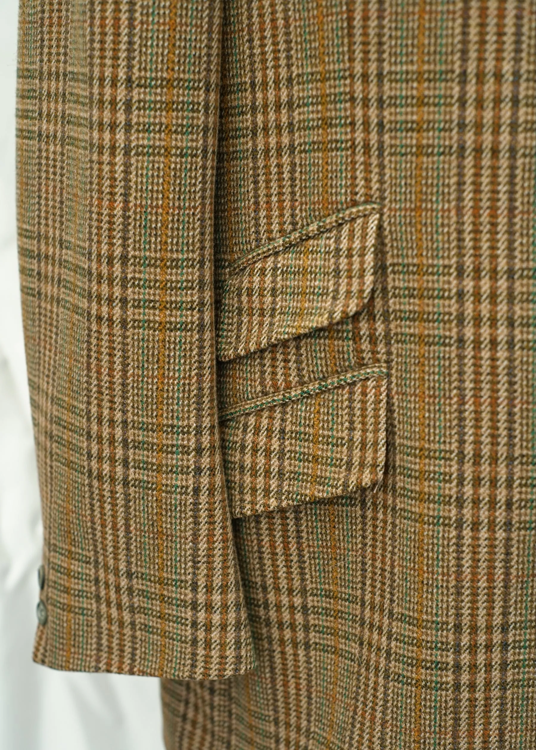 Tweed Check Hacking Jacket • Bladen Supasax • 46R